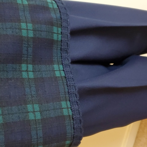 Alfred Dunner 2 piece green and blue pant and jacket set - Picture 6 of 10